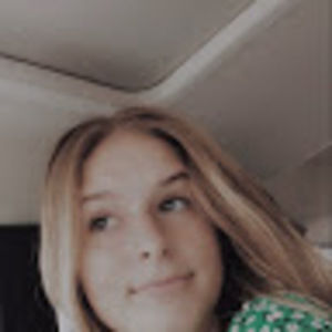 Meet your Posher, Kaitlyn